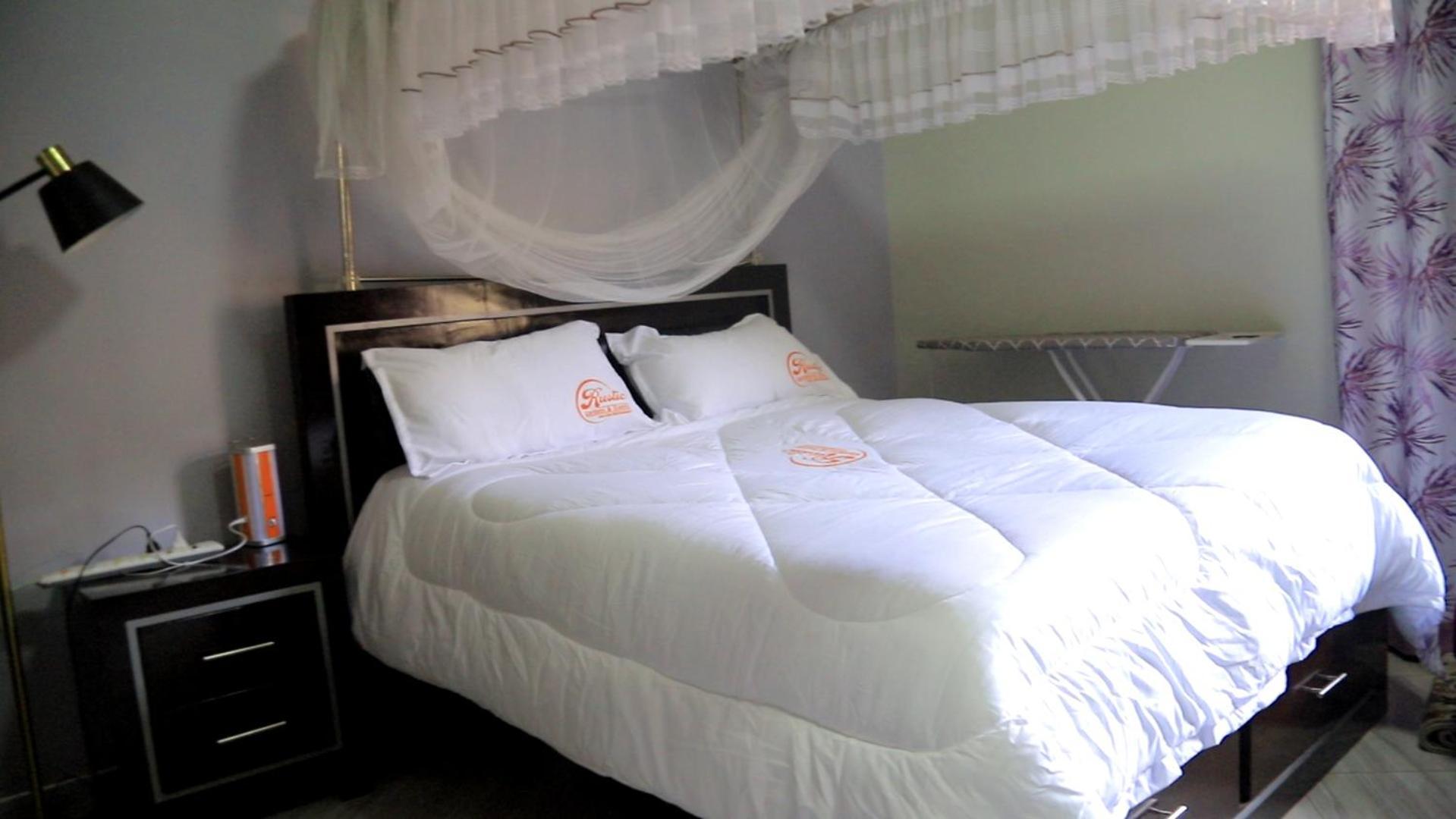 Rustic Gardens Bed & Breakfast Kitunzi Lungujja คัมพาลา ภายนอก รูปภาพ
